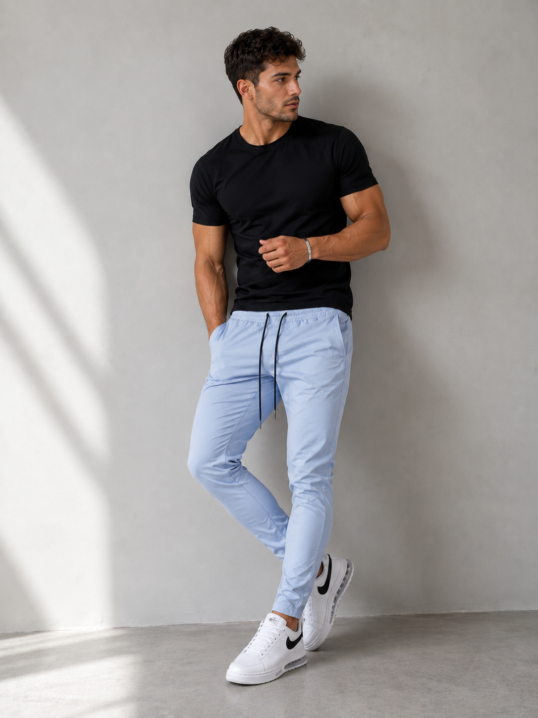 AEROFLEX TRAPERED PANTS